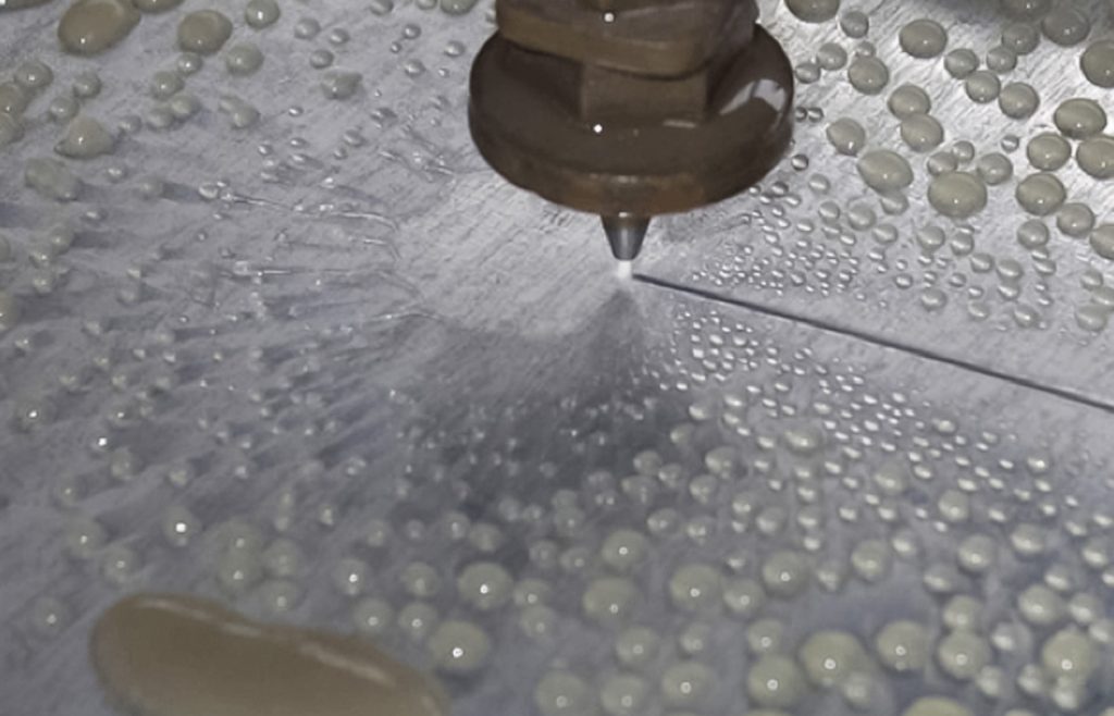 Microwaterjet® Cutting vs. Conventional Waterjet Cutting